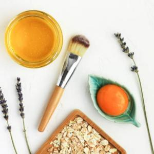 Dùng Mật Ong Để Làm Đẹp Da Bạn Đã Biết Chưa?